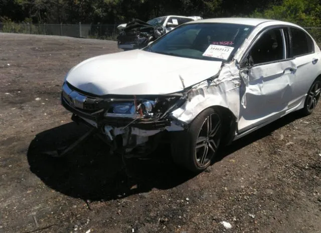 Photo 5 VIN: 1HGCR2F52HA239008 - HONDA ACCORD SEDAN 