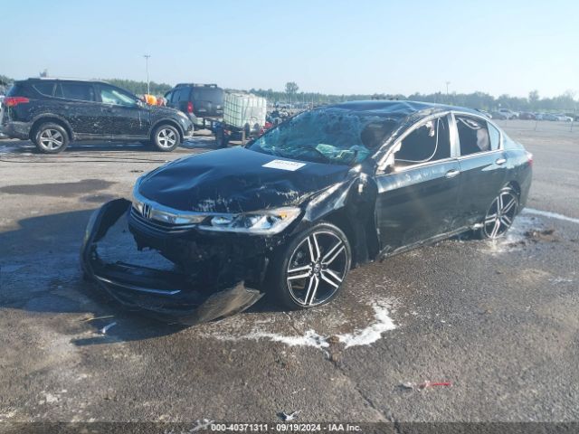 Photo 1 VIN: 1HGCR2F52HA283445 - HONDA ACCORD 