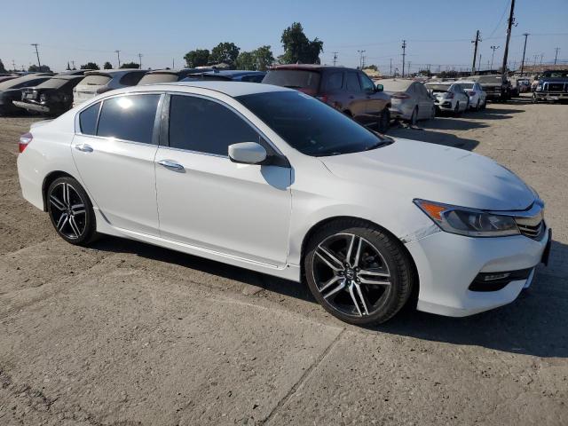 Photo 3 VIN: 1HGCR2F52HA291075 - HONDA ACCORD SPO 