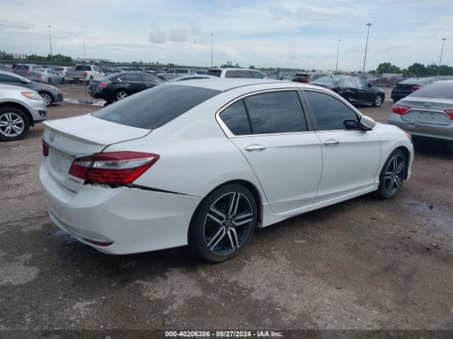 Photo 3 VIN: 1HGCR2F52HA297572 - HONDA ACCORD 