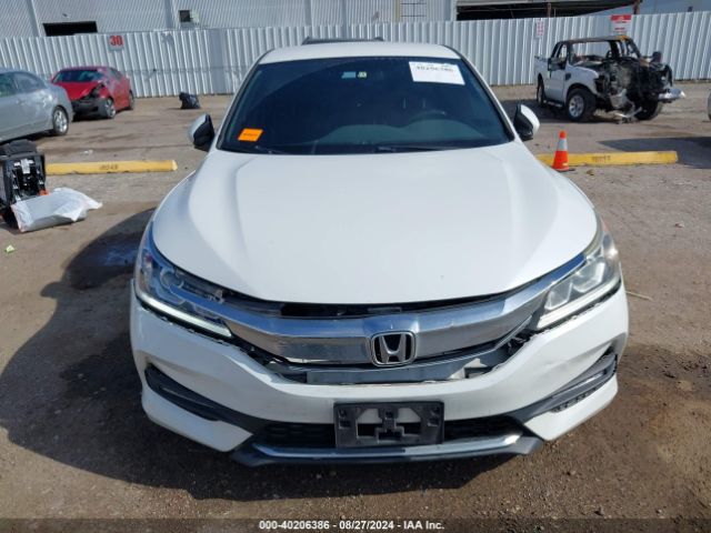 Photo 5 VIN: 1HGCR2F52HA297572 - HONDA ACCORD 