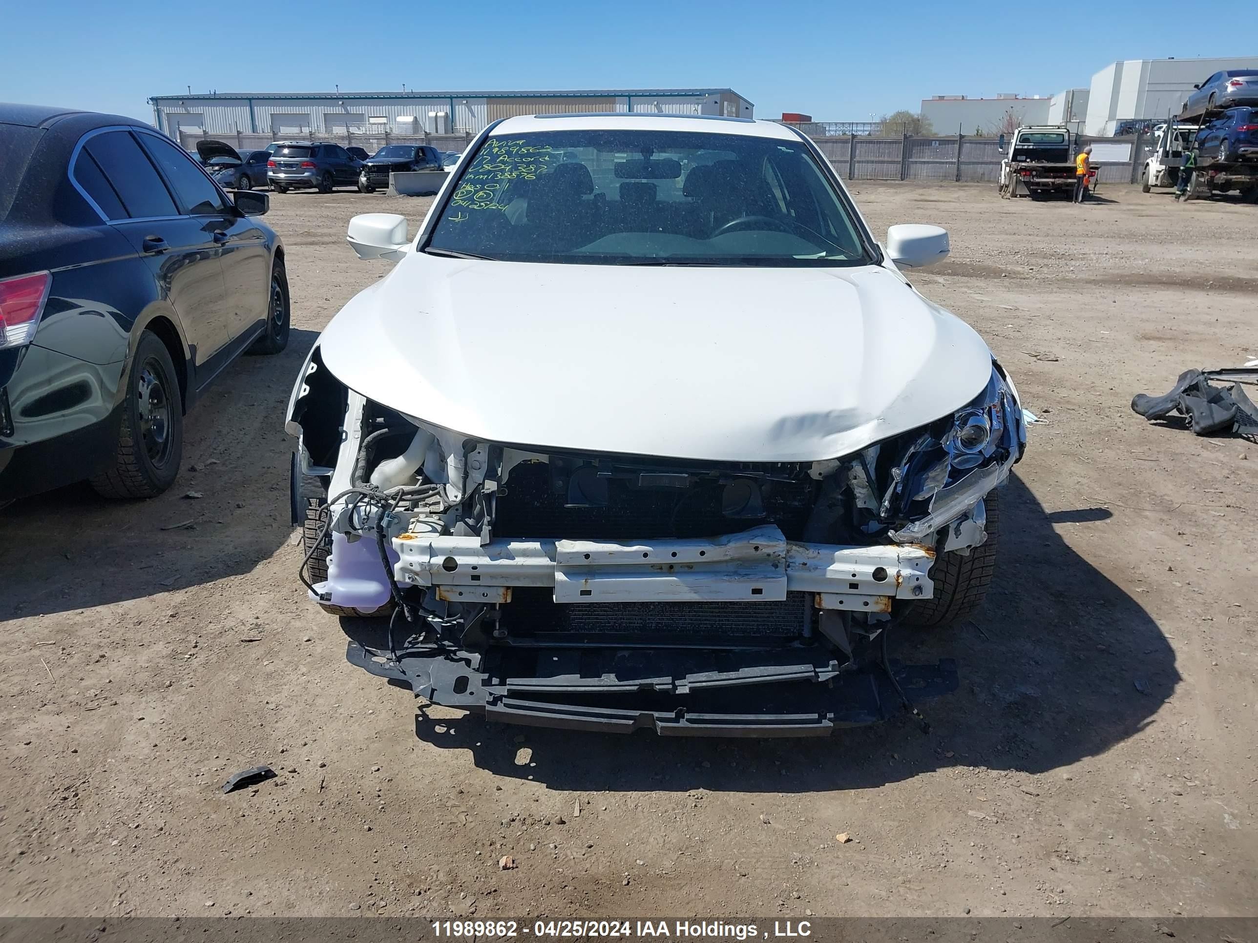 Photo 12 VIN: 1HGCR2F52HA804387 - HONDA ACCORD 