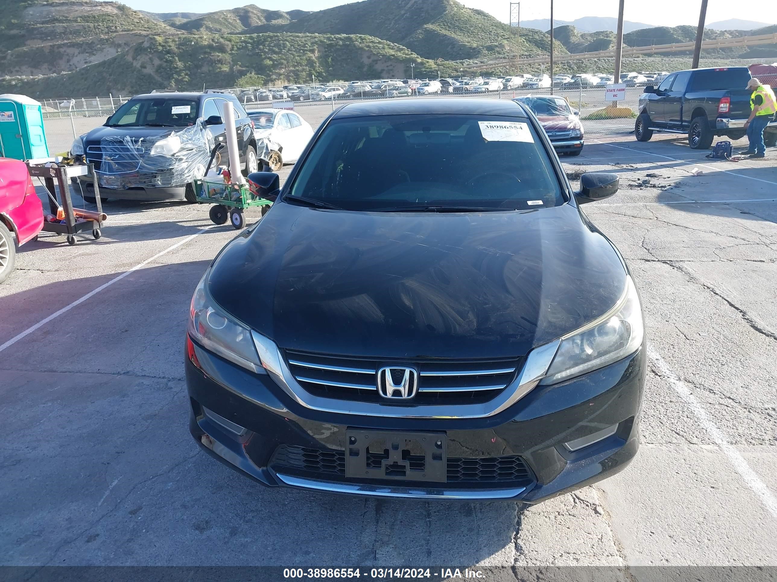 Photo 12 VIN: 1HGCR2F53DA006913 - HONDA ACCORD 