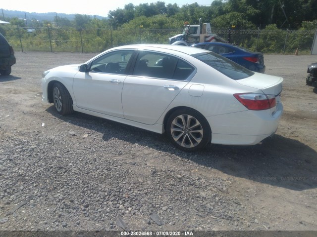 Photo 2 VIN: 1HGCR2F53DA032007 - HONDA ACCORD SDN 