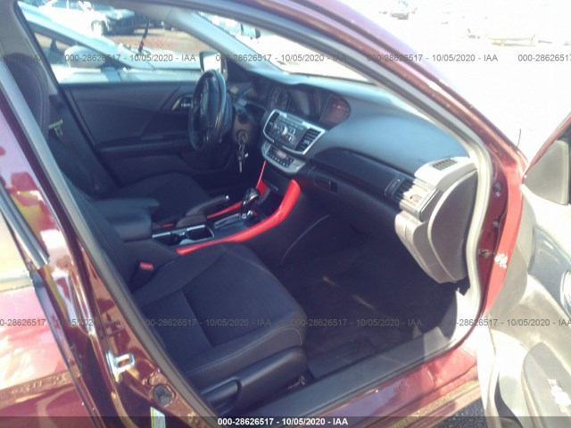 Photo 4 VIN: 1HGCR2F53DA097181 - HONDA ACCORD SDN 