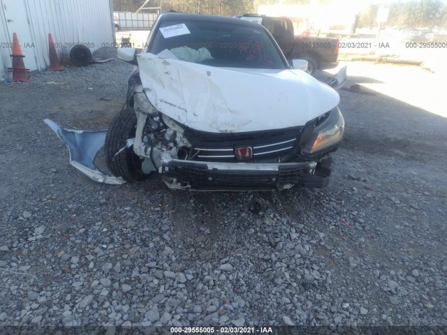 Photo 5 VIN: 1HGCR2F53DA173353 - HONDA ACCORD SDN 