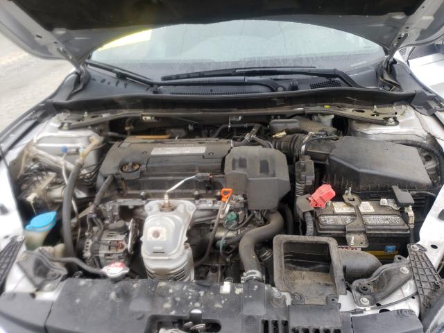 Photo 6 VIN: 1HGCR2F53DA183123 - HONDA ACCORD SPO 