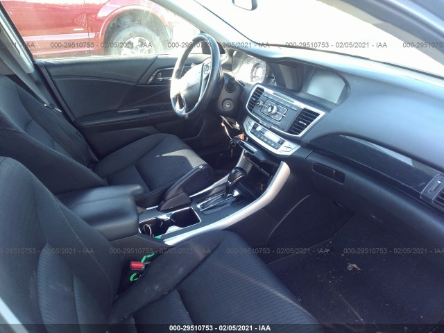 Photo 4 VIN: 1HGCR2F53EA010736 - HONDA ACCORD SEDAN 