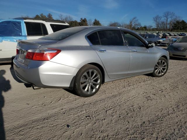 Photo 2 VIN: 1HGCR2F53EA204411 - HONDA ACCORD 