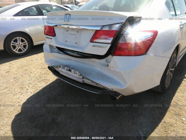 Photo 5 VIN: 1HGCR2F53EA267296 - HONDA ACCORD SEDAN 