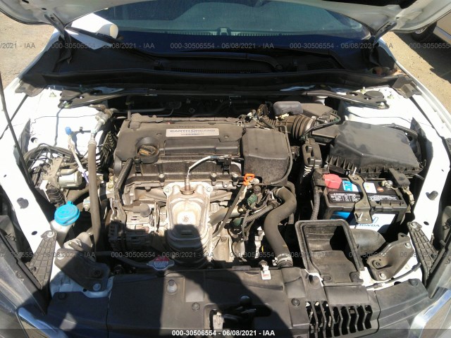 Photo 9 VIN: 1HGCR2F53EA267296 - HONDA ACCORD SEDAN 