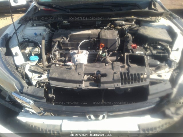 Photo 9 VIN: 1HGCR2F53EA294630 - HONDA ACCORD SEDAN 