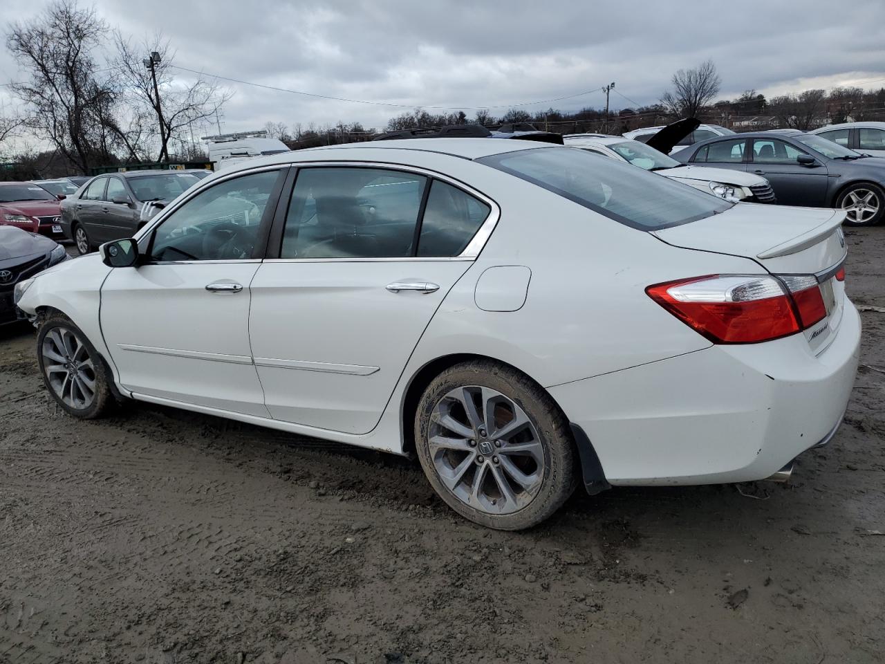 Photo 1 VIN: 1HGCR2F53FA006459 - HONDA ACCORD 