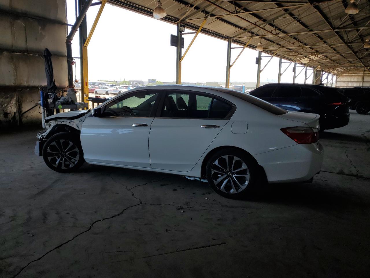 Photo 1 VIN: 1HGCR2F53FA006591 - HONDA ACCORD 