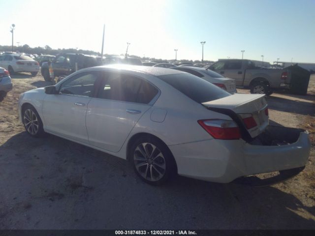 Photo 2 VIN: 1HGCR2F53FA008132 - HONDA ACCORD SEDAN 