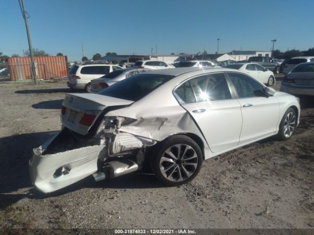 Photo 3 VIN: 1HGCR2F53FA008132 - HONDA ACCORD SEDAN 