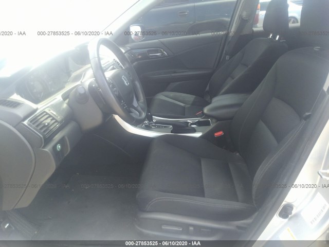 Photo 4 VIN: 1HGCR2F53FA034052 - HONDA ACCORD SEDAN 