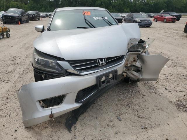 Photo 4 VIN: 1HGCR2F53FA070677 - HONDA ACCORD 