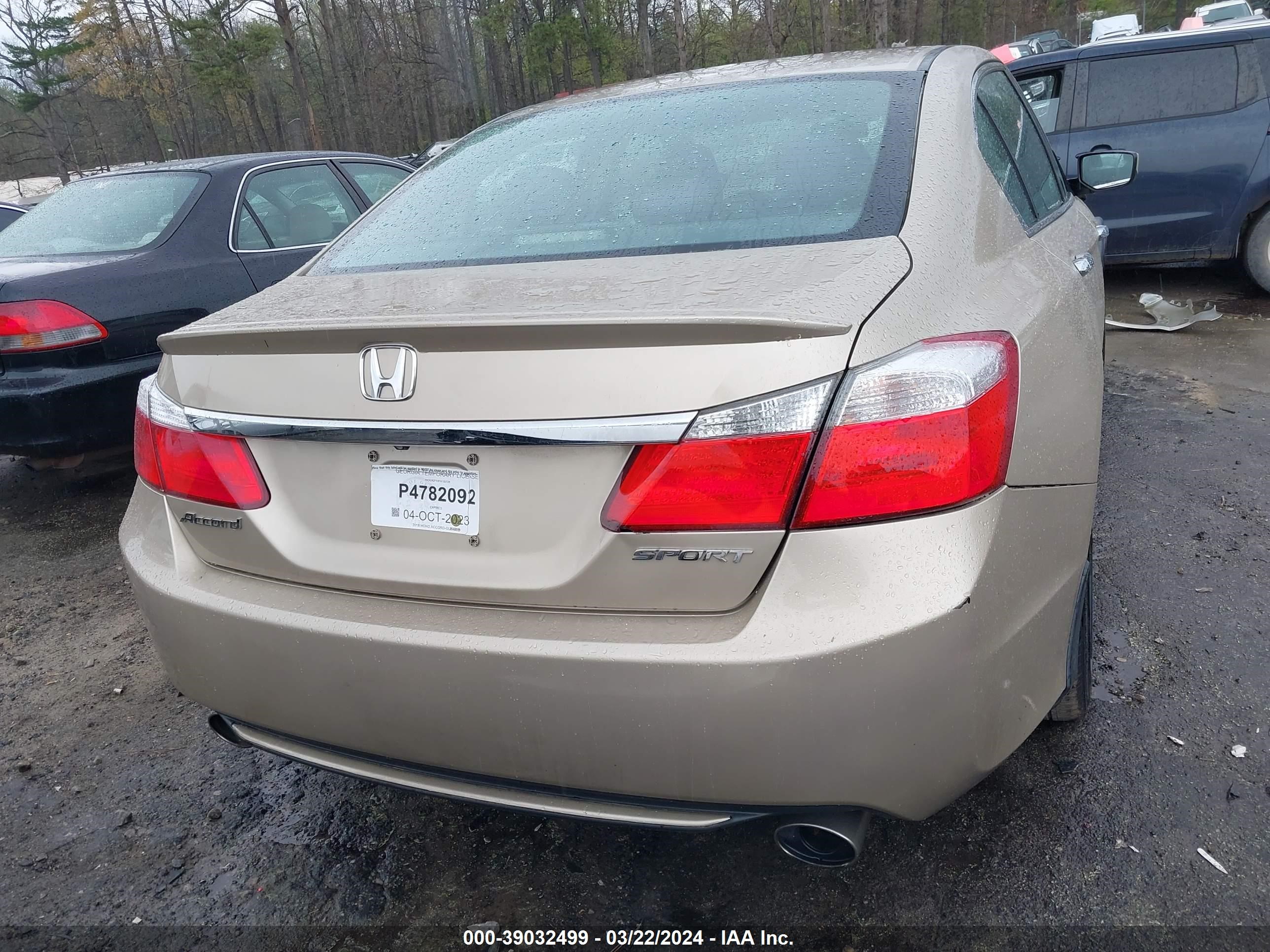 Photo 15 VIN: 1HGCR2F53FA100728 - HONDA ACCORD 