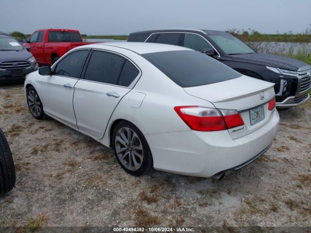 Photo 2 VIN: 1HGCR2F53FA114516 - HONDA ACCORD 