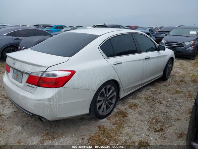 Photo 3 VIN: 1HGCR2F53FA114516 - HONDA ACCORD 