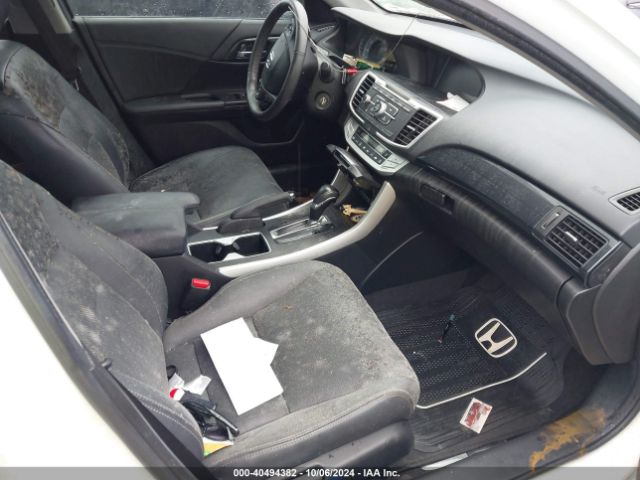 Photo 4 VIN: 1HGCR2F53FA114516 - HONDA ACCORD 