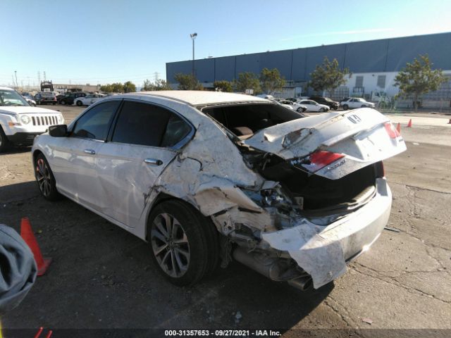 Photo 2 VIN: 1HGCR2F53FA115746 - HONDA ACCORD SEDAN 