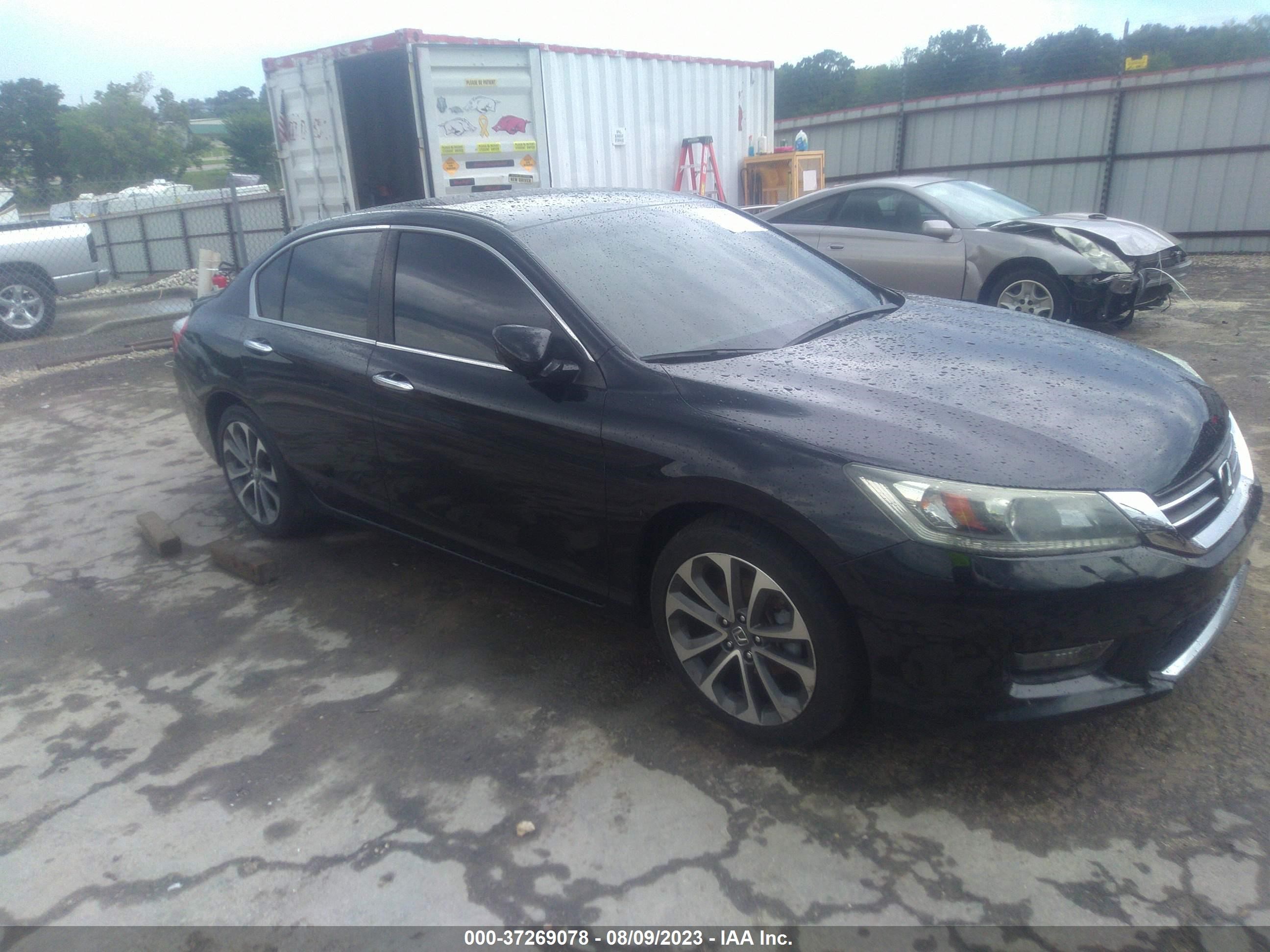 Photo 0 VIN: 1HGCR2F53FA163537 - HONDA ACCORD 