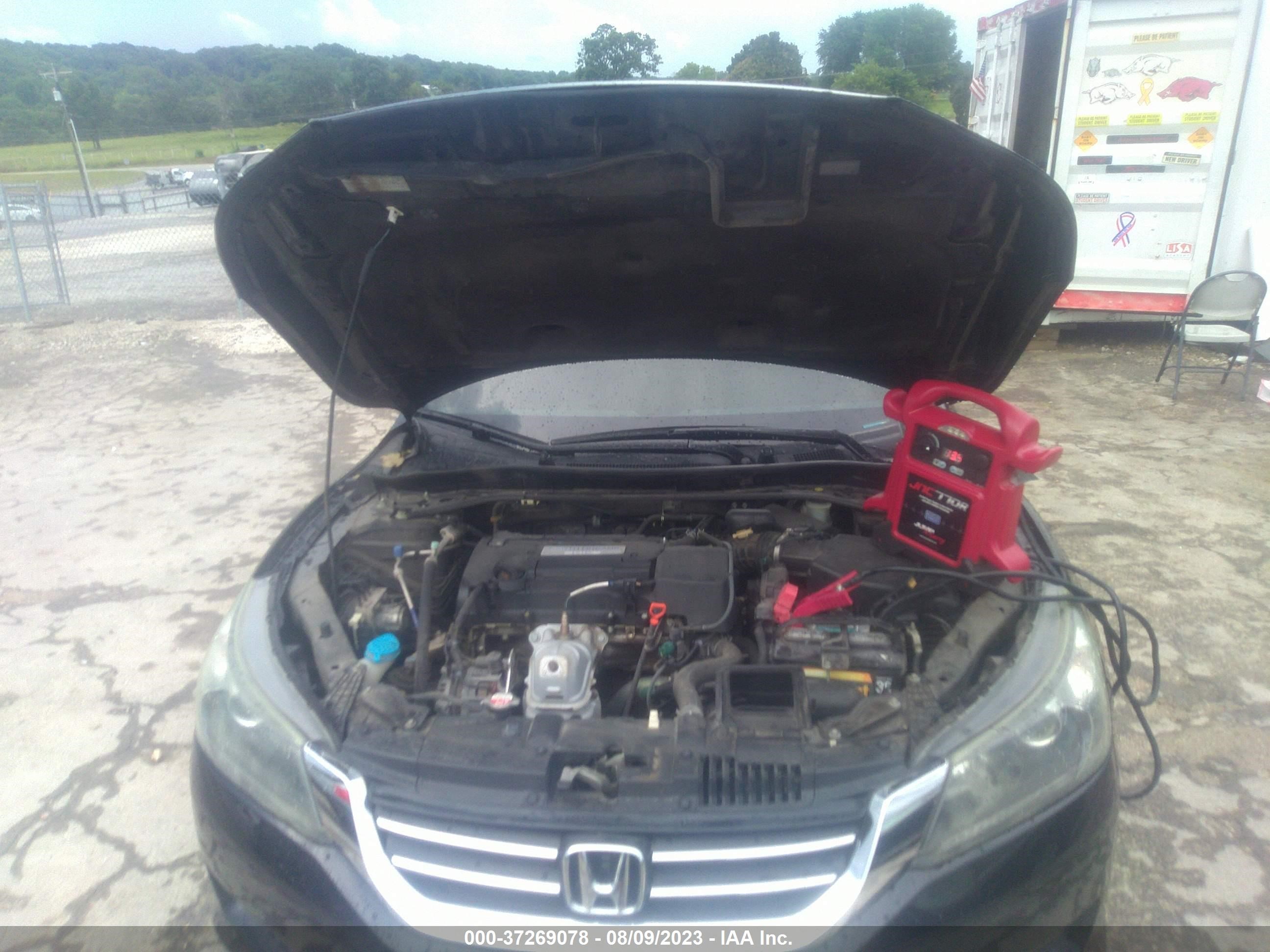 Photo 9 VIN: 1HGCR2F53FA163537 - HONDA ACCORD 