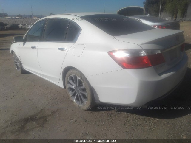 Photo 2 VIN: 1HGCR2F53FA201705 - HONDA ACCORD SEDAN 