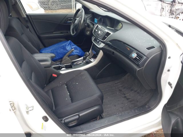 Photo 4 VIN: 1HGCR2F53FA208136 - HONDA ACCORD 