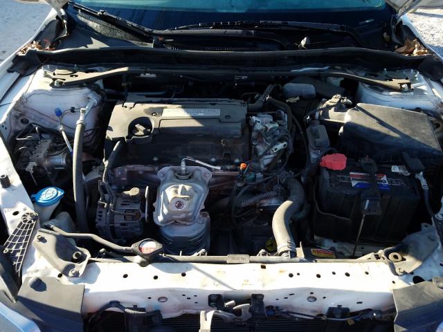 Photo 6 VIN: 1HGCR2F53FA218682 - HONDA ACCORD SPO 