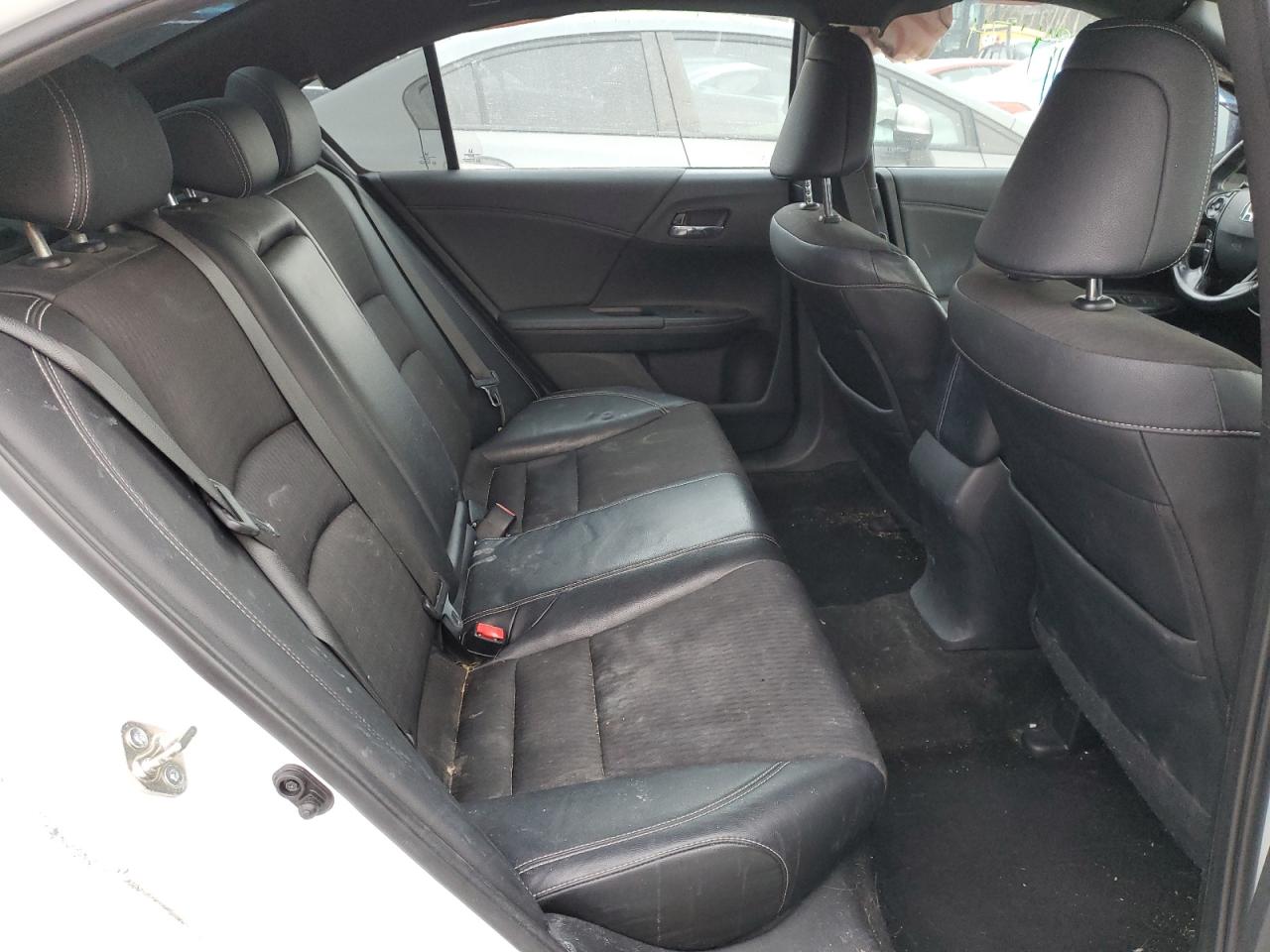 Photo 9 VIN: 1HGCR2F53GA196880 - HONDA ACCORD 