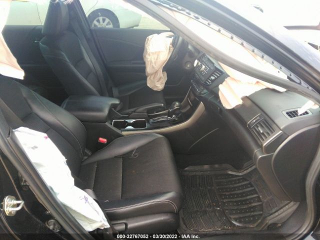 Photo 4 VIN: 1HGCR2F53GA209515 - HONDA ACCORD SEDAN 