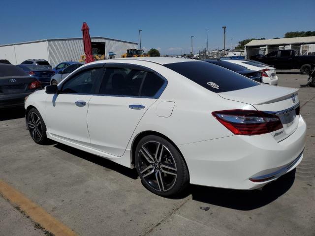 Photo 1 VIN: 1HGCR2F53HA106158 - HONDA ACCORD 