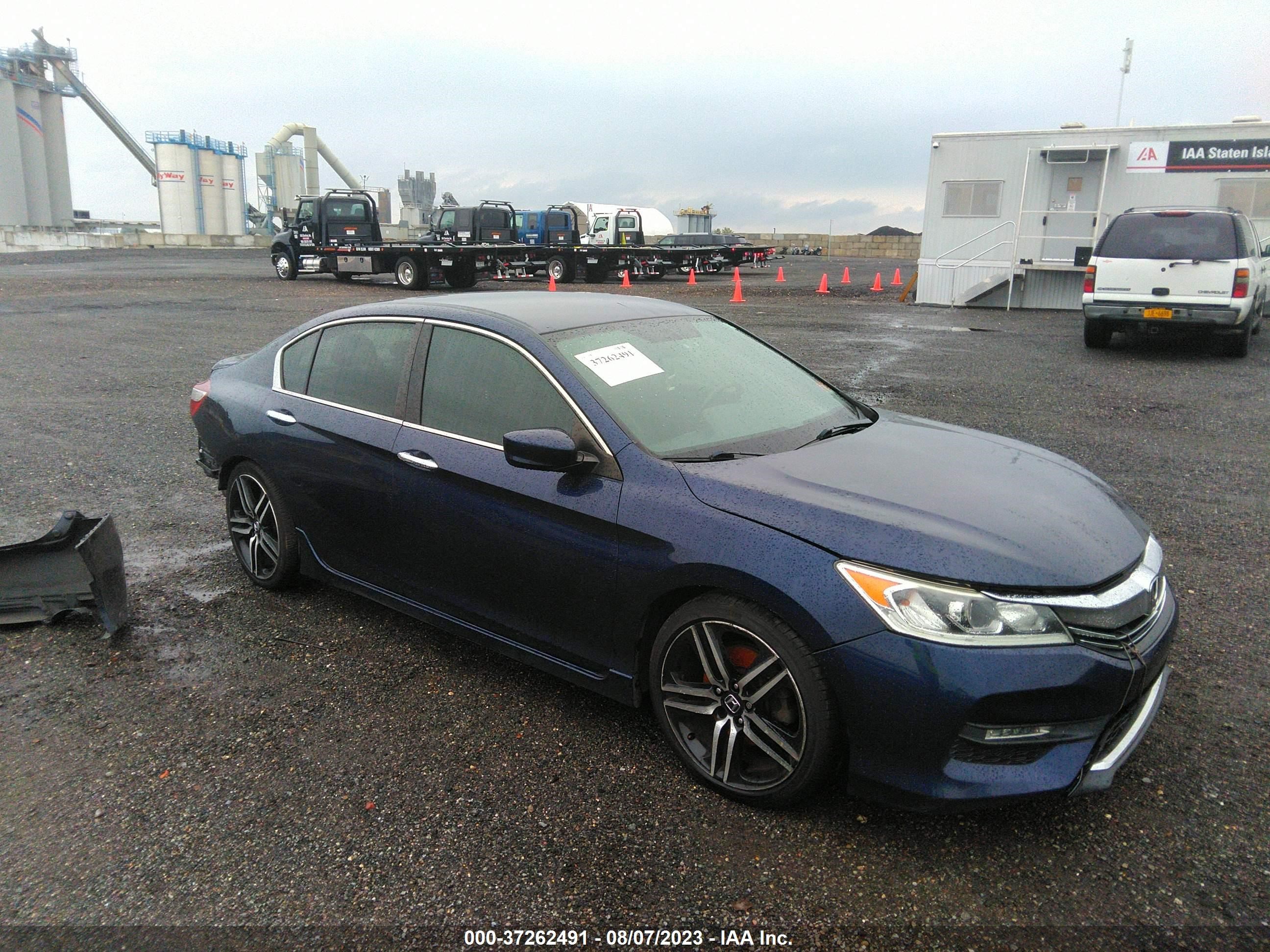 Photo 0 VIN: 1HGCR2F53HA108508 - HONDA ACCORD 