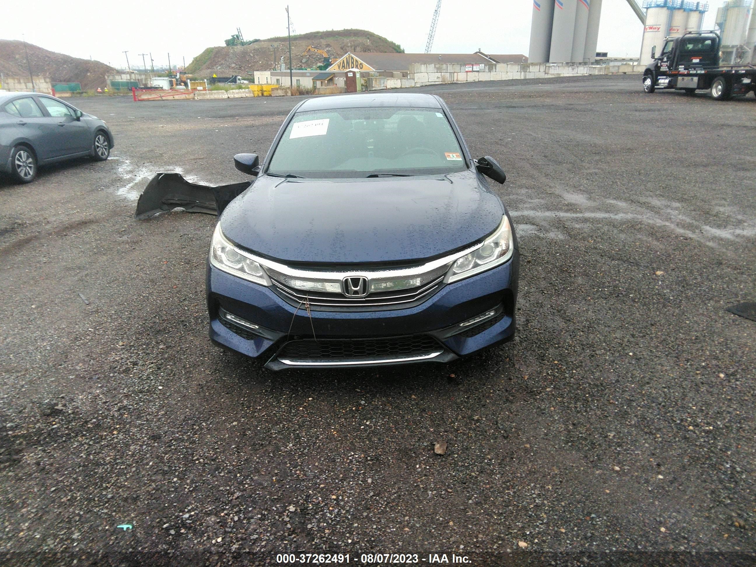 Photo 10 VIN: 1HGCR2F53HA108508 - HONDA ACCORD 