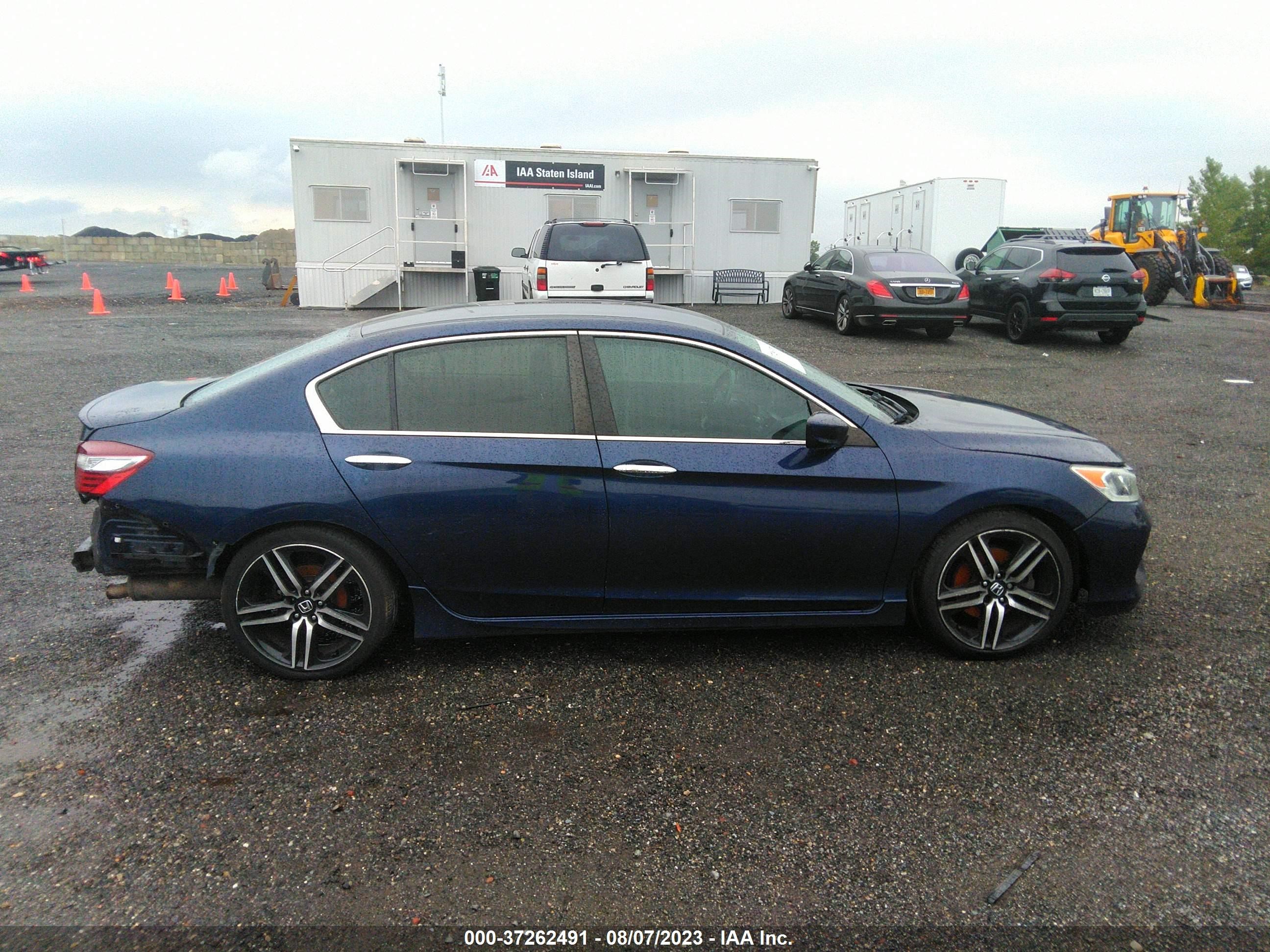 Photo 11 VIN: 1HGCR2F53HA108508 - HONDA ACCORD 