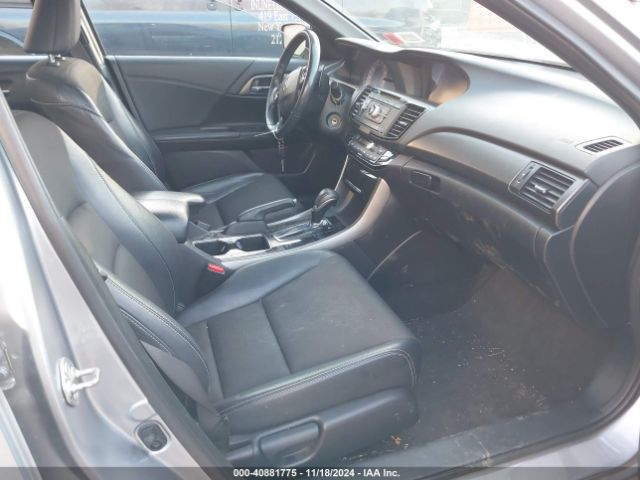 Photo 4 VIN: 1HGCR2F53HA134011 - HONDA ACCORD 