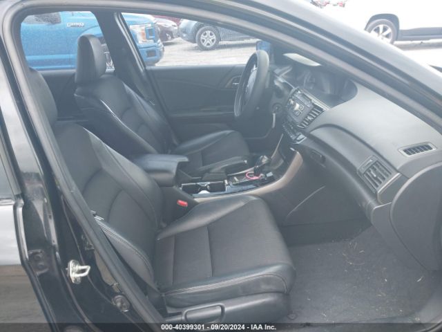 Photo 4 VIN: 1HGCR2F53HA222010 - HONDA ACCORD 