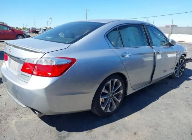 Photo 3 VIN: 1HGCR2F54DA217747 - HONDA ACCORD SDN 