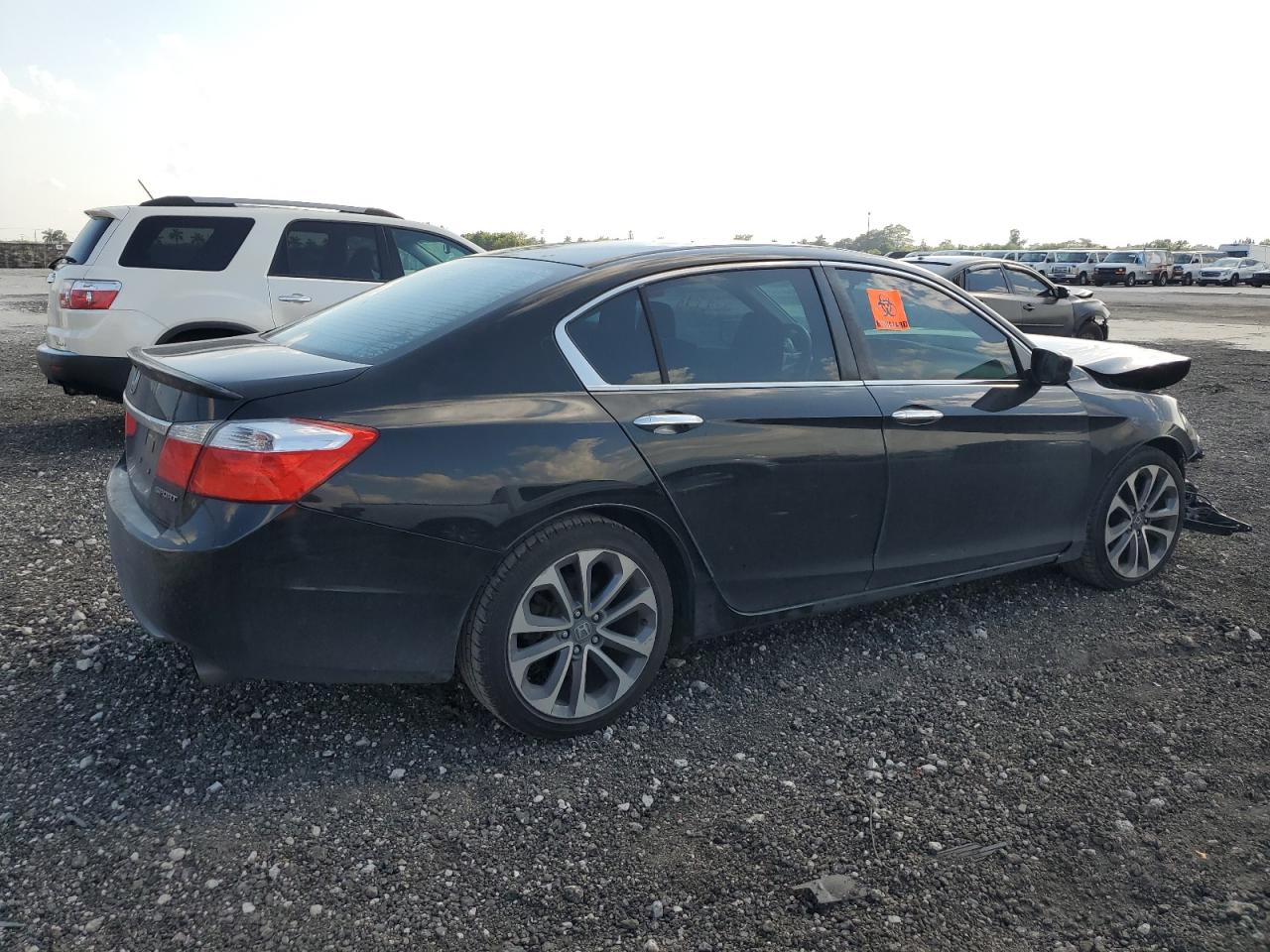 Photo 2 VIN: 1HGCR2F54DA248836 - HONDA ACCORD 