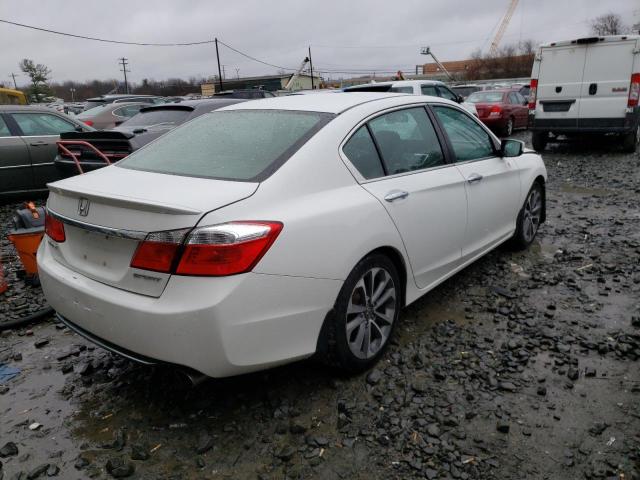 Photo 2 VIN: 1HGCR2F54EA017016 - HONDA ACCORD SPO 