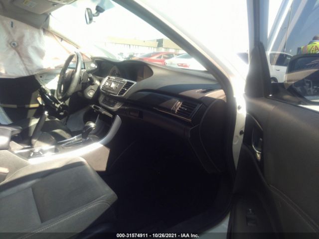 Photo 4 VIN: 1HGCR2F54EA127290 - HONDA ACCORD SEDAN 