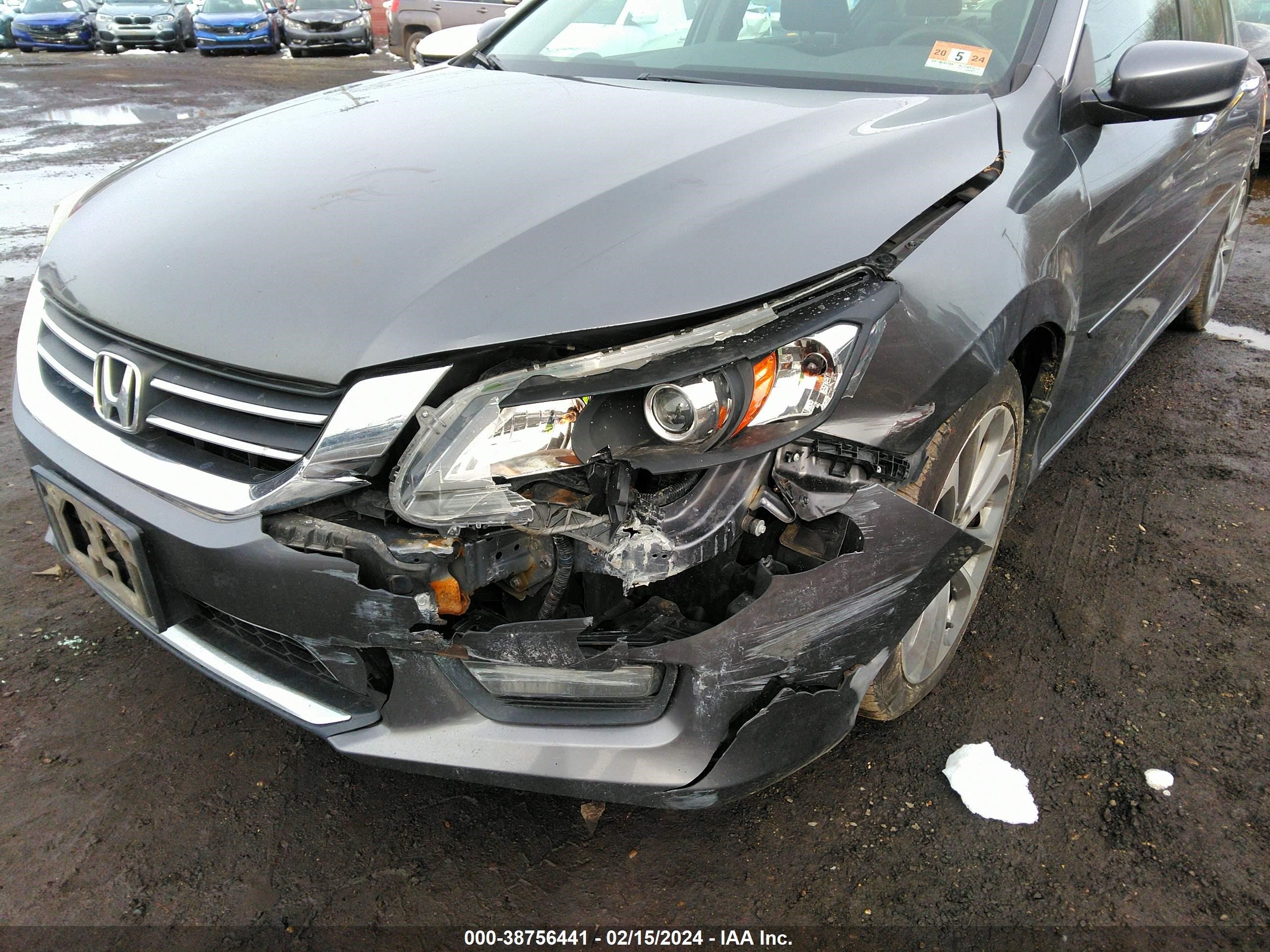 Photo 5 VIN: 1HGCR2F54EA175372 - HONDA ACCORD 