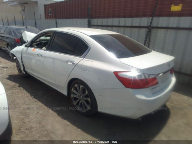 Photo 2 VIN: 1HGCR2F54FA020483 - HONDA ACCORD SEDAN 