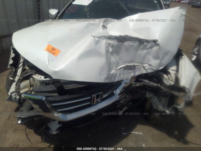 Photo 9 VIN: 1HGCR2F54FA020483 - HONDA ACCORD SEDAN 