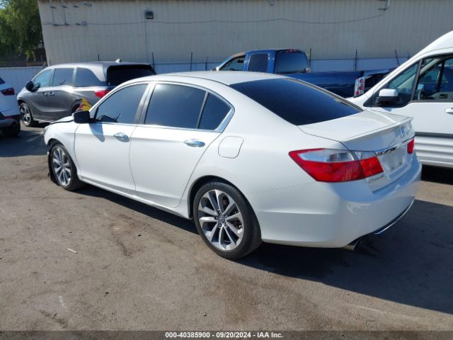 Photo 2 VIN: 1HGCR2F54FA049272 - HONDA ACCORD 