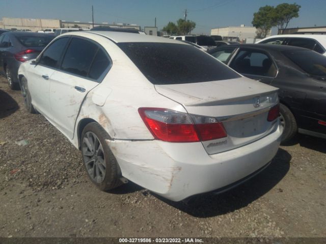 Photo 2 VIN: 1HGCR2F54FA069733 - HONDA ACCORD SEDAN 