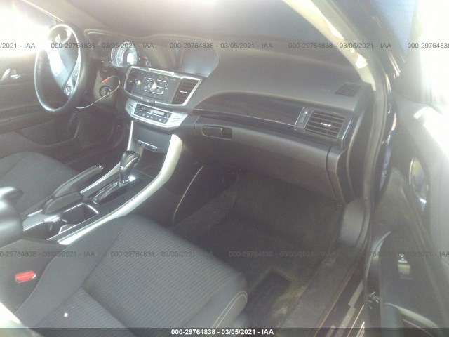 Photo 4 VIN: 1HGCR2F54FA135729 - HONDA ACCORD SEDAN 